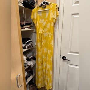 Lulus sun dress worn once